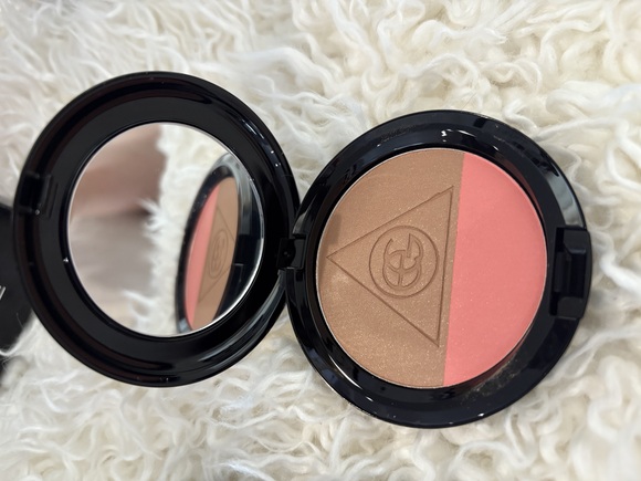 MAC M.A.C Mineralize Blush “Stratus” Limited Edition Authentic EXTREMELY RARE !!